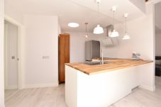 Bungalow en Costa Teguise - Sunny Bungalow Seafront