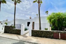 Casa en Puerto del Carmen - Casahost Townhouse Lise