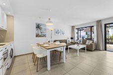 Apartamento en Costa Teguise - Casahost Bastian Boutique I Seaview