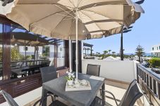 Apartamento en Costa Teguise - Casahost Bastian Boutique II Seaview