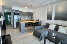 Apartamento en Costa Teguise - Casahost Ocean Blue Pool View