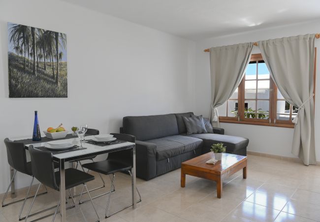 Casa adosada en Costa Teguise - Casa Bastian 24 Lanzarote Beach- Pool Casa adosada en Costa Teguise - Casa Bastian 24 Lanzarote Beach- Pool