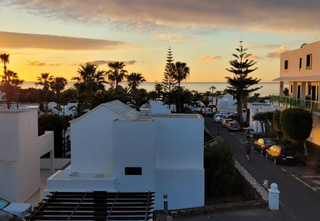 Apartamento en Costa Teguise - Casahost Bastian Boutique II Seaview Apartamento en Costa Teguise - Casahost Bastian Boutique II Seaview