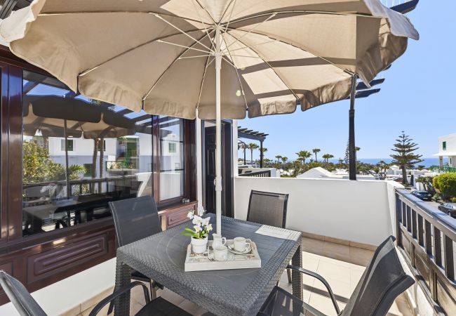 Apartamento en Costa Teguise - Casahost Bastian Boutique II Seaview Apartamento en Costa Teguise - Casahost Bastian Boutique II Seaview