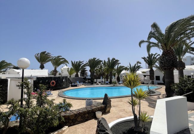 Bungalow en Costa Teguise - Casahost Bastian Beach Bungalow en Costa Teguise - Casahost Bastian Beach