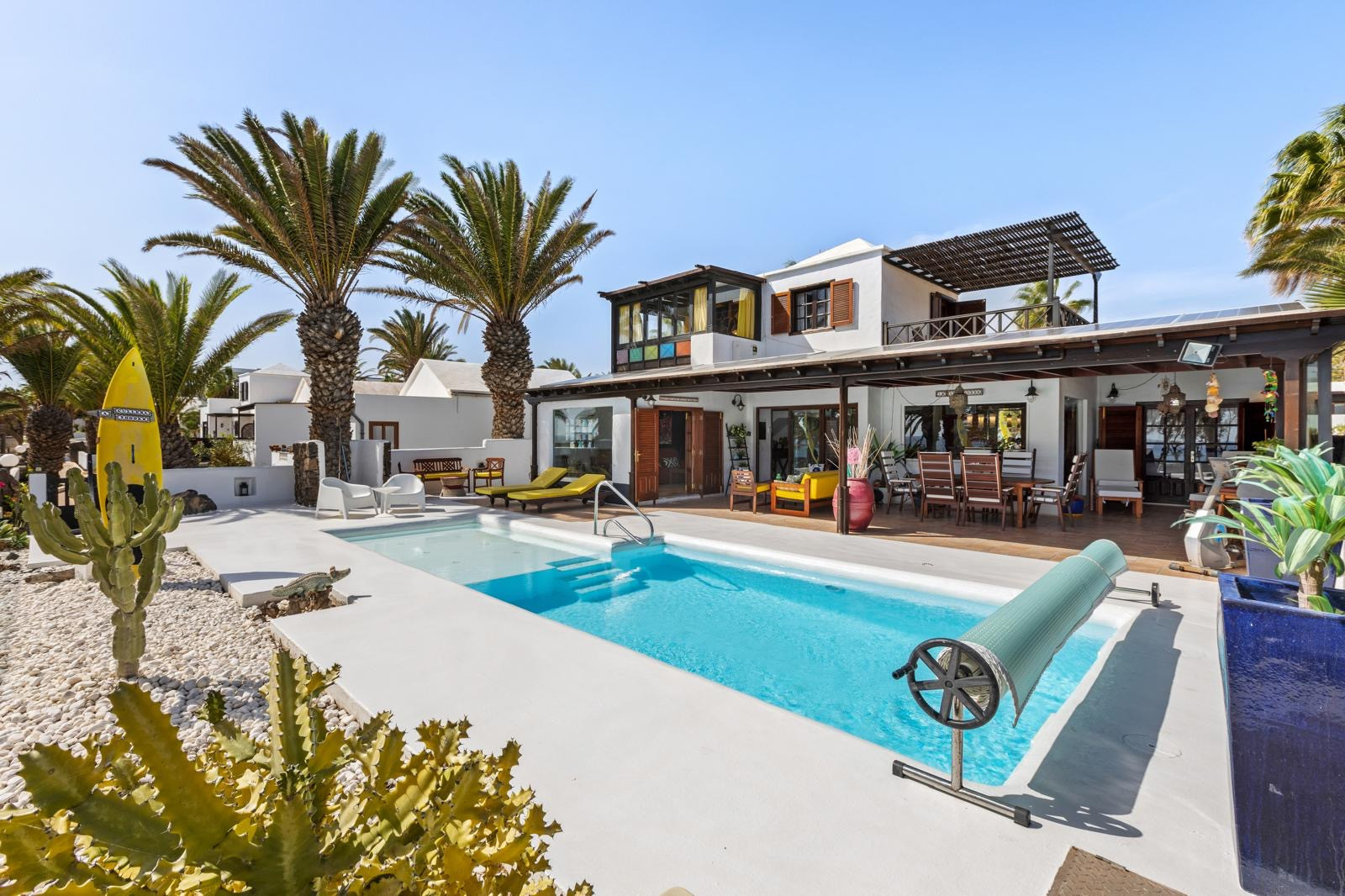 Villa en Costa Teguise - LUXURY VILLA PLAYA BASTIAN SEA FRONT