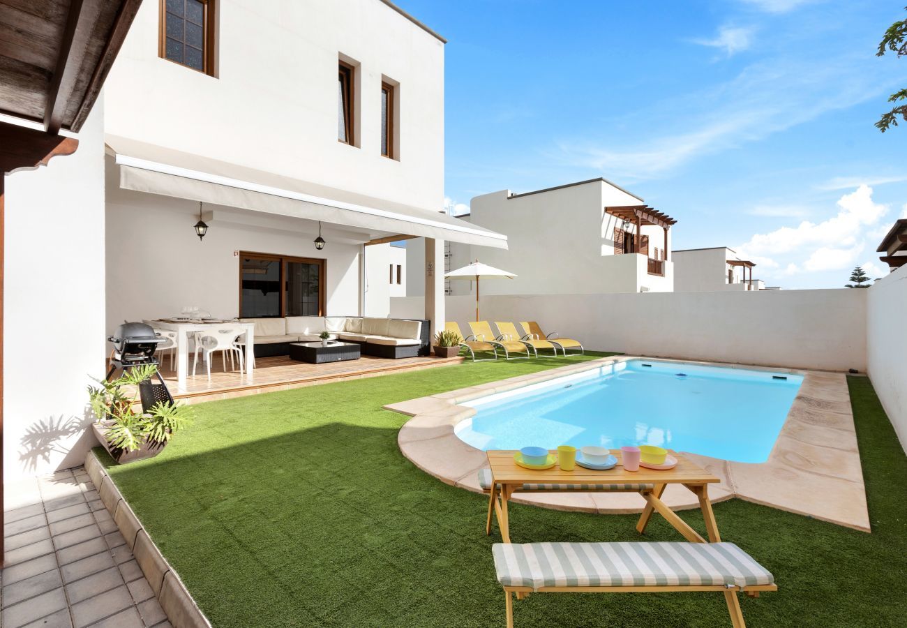 Villa en Costa Teguise - Aquavilla Private Pool Villa en Costa Teguise - Aquavilla Private Pool