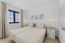 Apartment in Costa Teguise - Casahost Bastian Boutique I Seaview