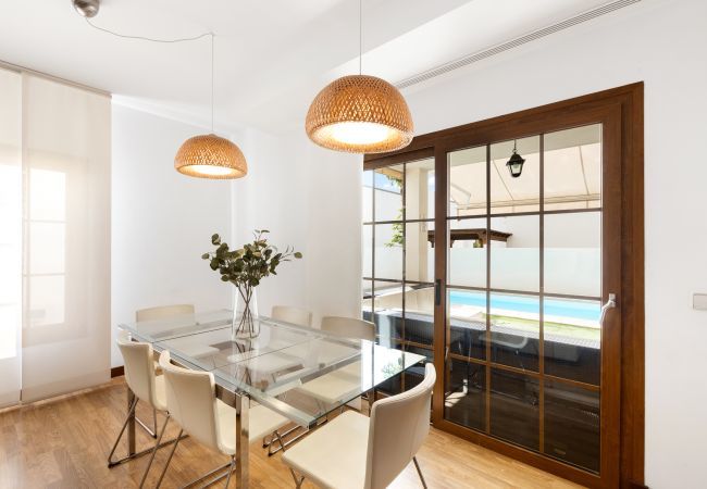 Villa in Costa Teguise - Aquavilla Private Pool Villa in Costa Teguise - Aquavilla Private Pool