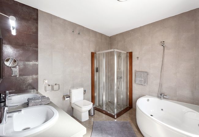 Villa in Costa Teguise - Aquavilla Private Pool Villa in Costa Teguise - Aquavilla Private Pool