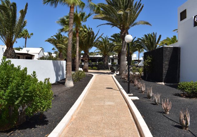 Terraced House in Costa Teguise - Casa Bastian 24 Lanzarote Beach- Pool Terraced House in Costa Teguise - Casa Bastian 24 Lanzarote Beach- Pool