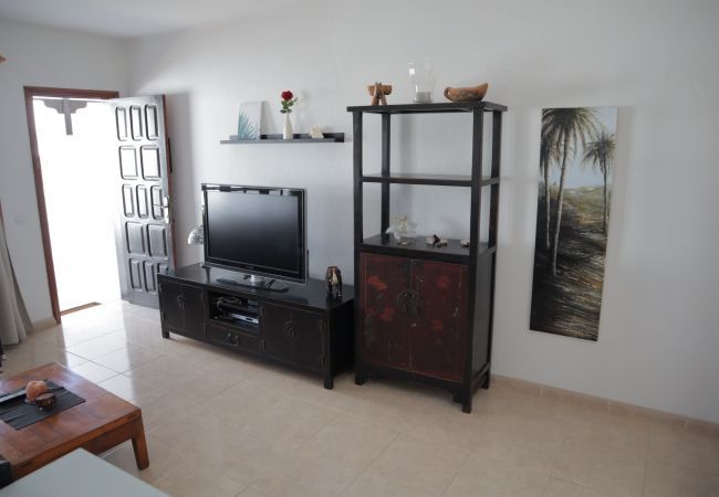 Terraced House in Costa Teguise - Casa Bastian 24 Lanzarote Beach- Pool Terraced House in Costa Teguise - Casa Bastian 24 Lanzarote Beach- Pool