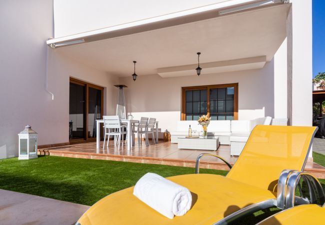 Villa in Costa Teguise - Valentina Villa Private Pool Villa in Costa Teguise - Valentina Villa Private Pool