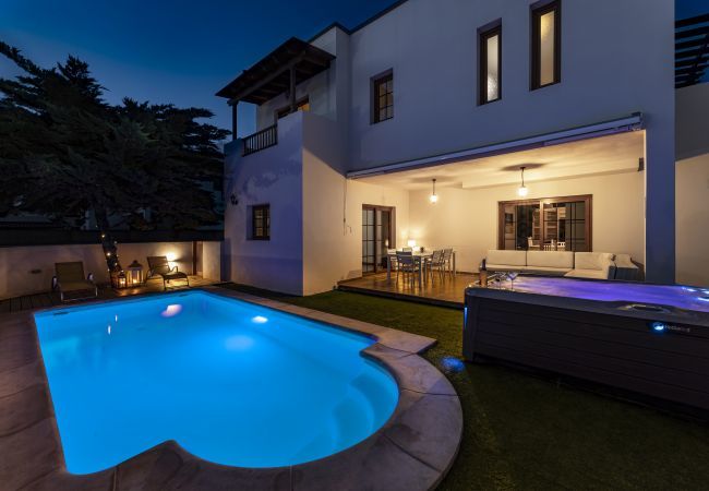 Villa in Costa Teguise - Valentina Villa Private Pool Villa in Costa Teguise - Valentina Villa Private Pool