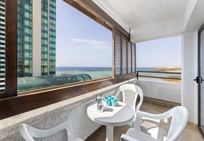 Apartment in Arrecife - Apartamentos Arrecife Playa 550 Apartment in Arrecife - Apartamentos Arrecife Playa 550