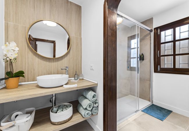 Villa in Puerto del Carmen - Casahost La Barraca Sunset Villa in Puerto del Carmen - Casahost La Barraca Sunset