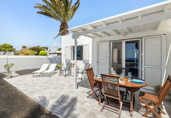 House in Arrecife - Casahost El Cable Seaview House in Arrecife - Casahost El Cable Seaview