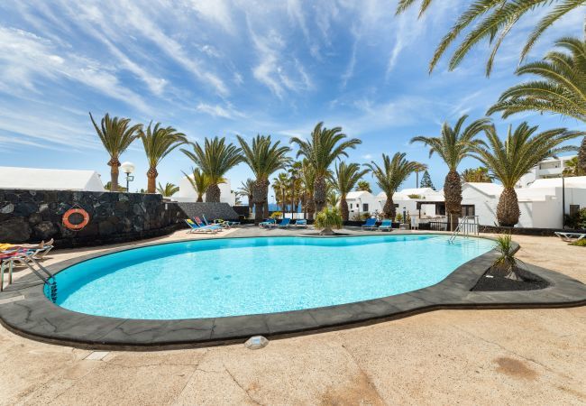 Apartment in Costa Teguise - Casahost Bastian Beach 17