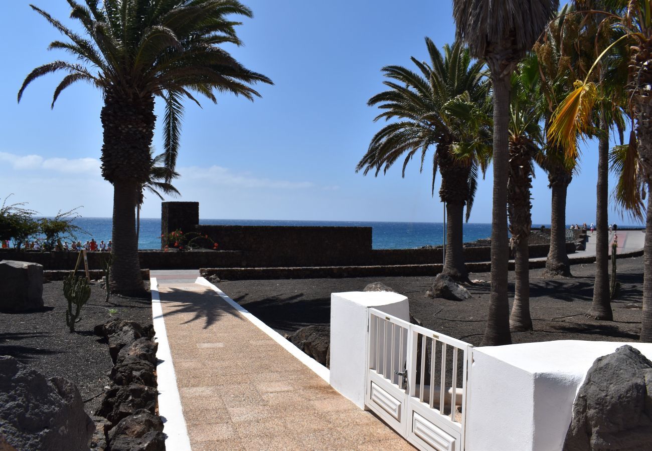 Terraced House in Costa Teguise - Casa Bastian 24 Lanzarote Beach- Pool Terraced House in Costa Teguise - Casa Bastian 24 Lanzarote Beach- Pool