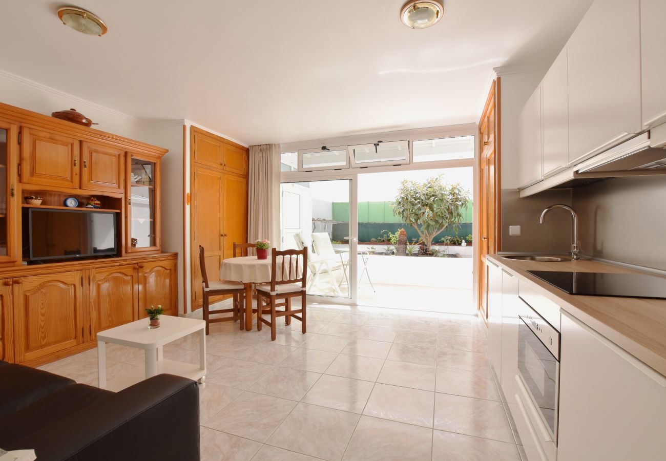 Apartment in Puerto del Carmen - Colina del Sol Lanzarote Pool with sea view