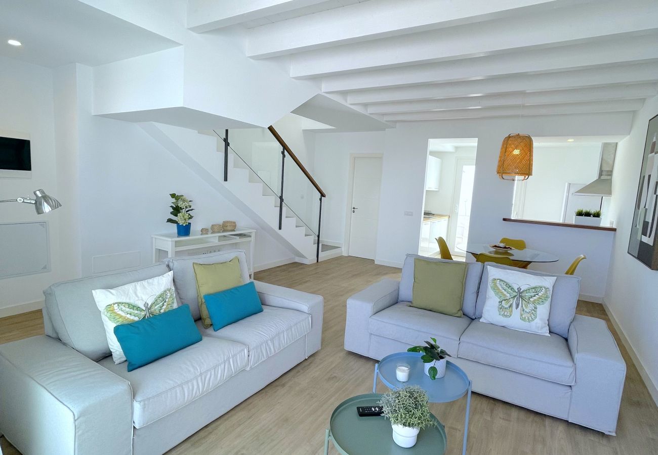 Villa in Costa Teguise - Casahost Villa Dolce Vita Villa in Costa Teguise - Casahost Villa Dolce Vita