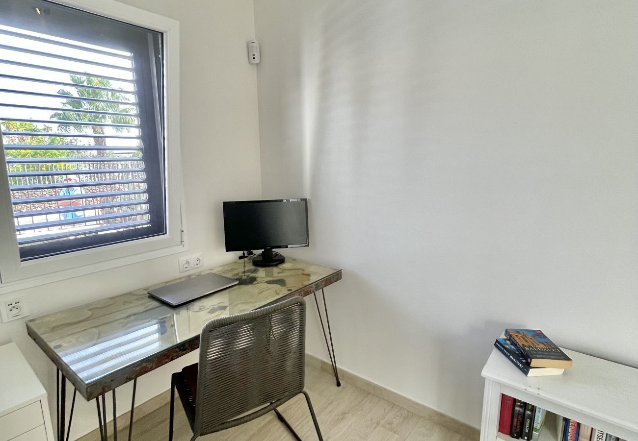 House in Puerto del Carmen - Casahost Townhouse Lise House in Puerto del Carmen - Casahost Townhouse Lise