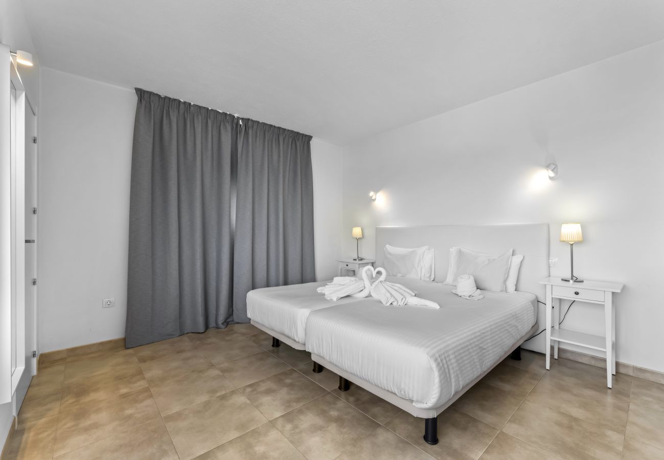 Apartment in Arrecife - Apartamentos Arrecife Playa 550 Apartment in Arrecife - Apartamentos Arrecife Playa 550