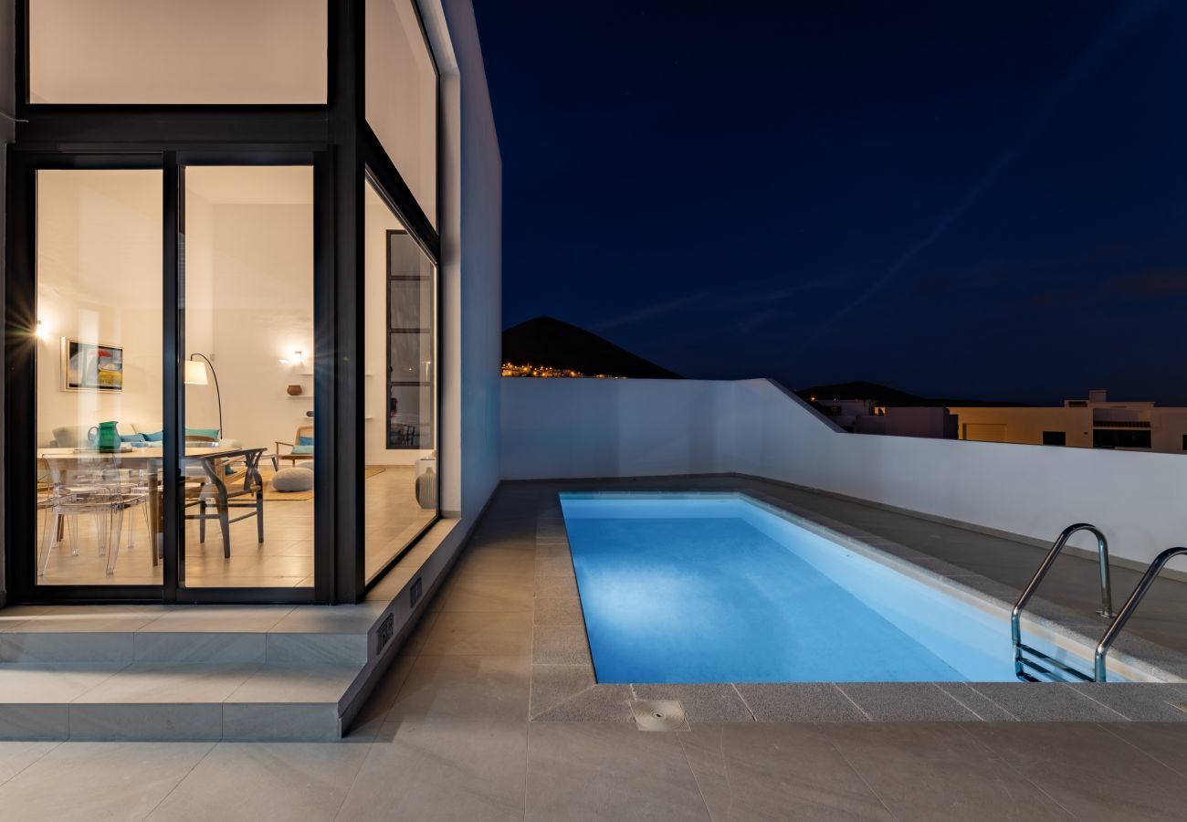 Villa in Tías - Casahost Fontaine Bleue Villa Villa in Tías - Casahost Fontaine Bleue Villa