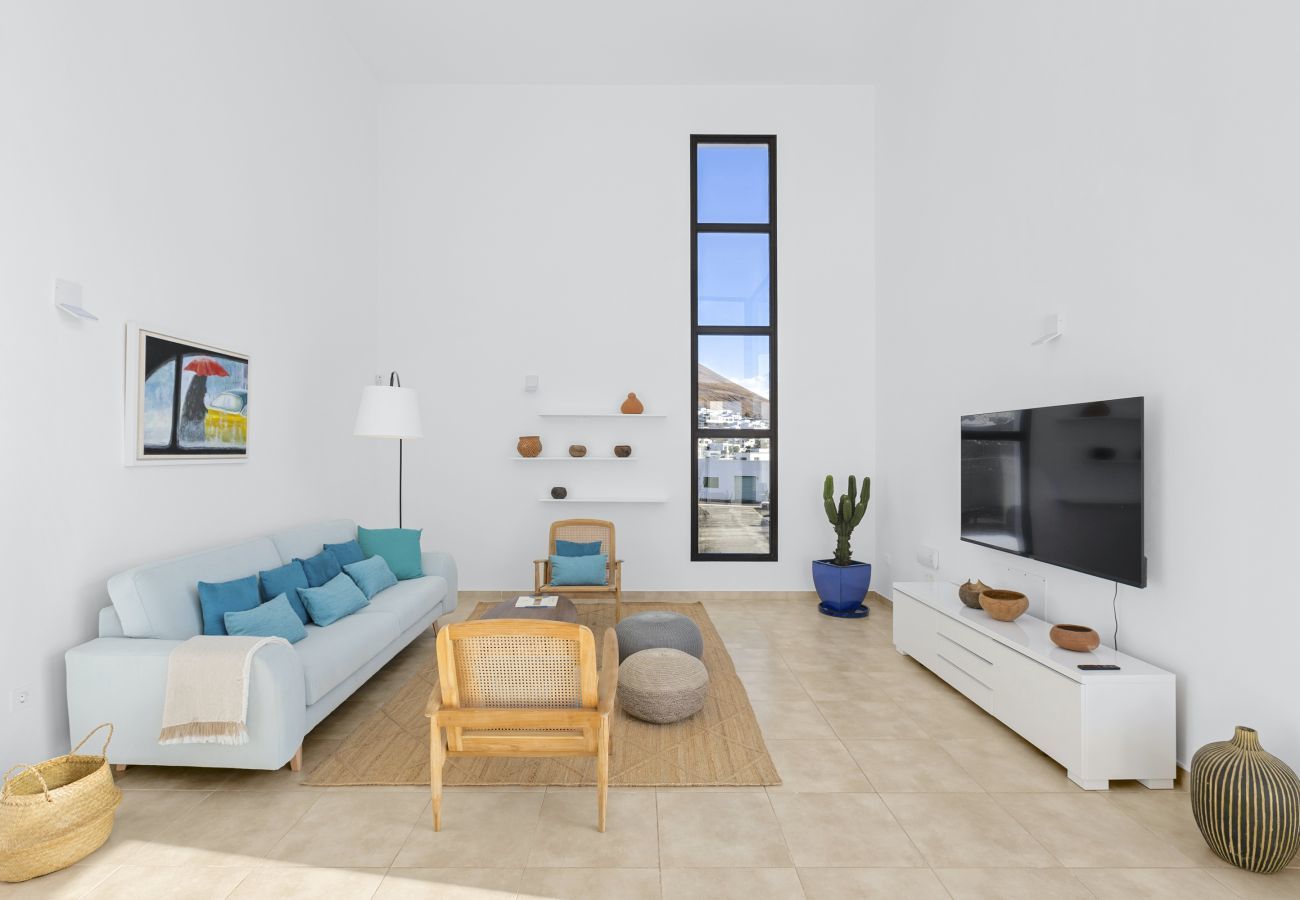 Villa in Tías - Casahost Fontaine Bleue Villa Villa in Tías - Casahost Fontaine Bleue Villa