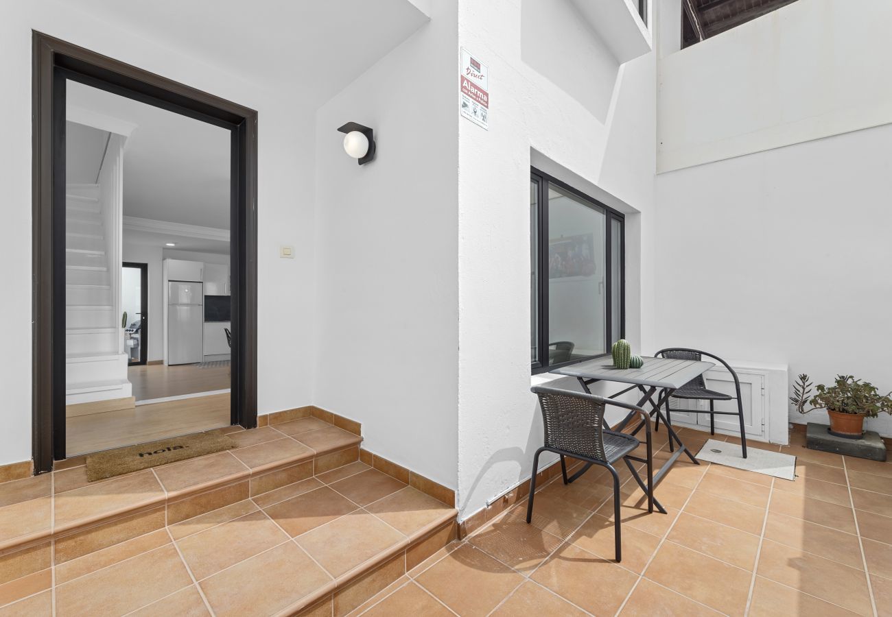 House in Playa Honda - Casahost Casa Hola House in Playa Honda - Casahost Casa Hola