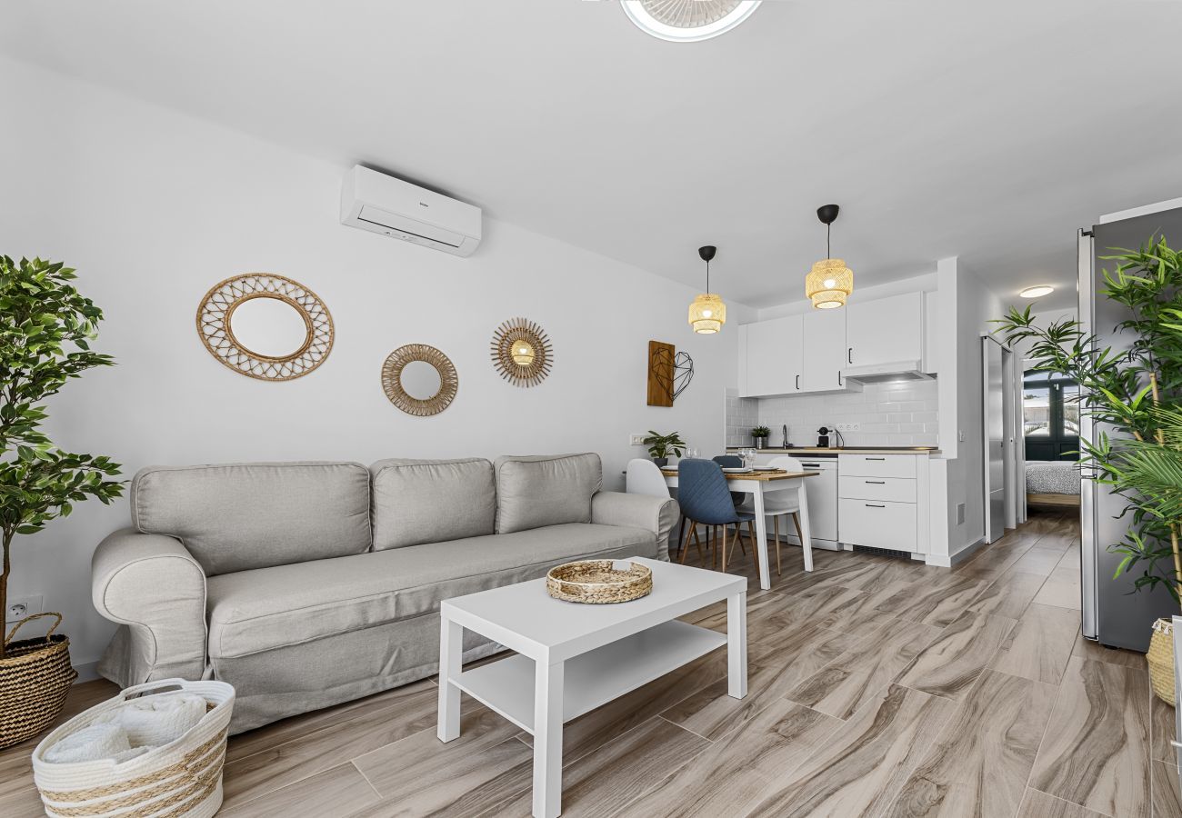 Apartment in Puerto del Carmen - Casahost Arrocha Seaview Apartment in Puerto del Carmen - Casahost Arrocha Seaview